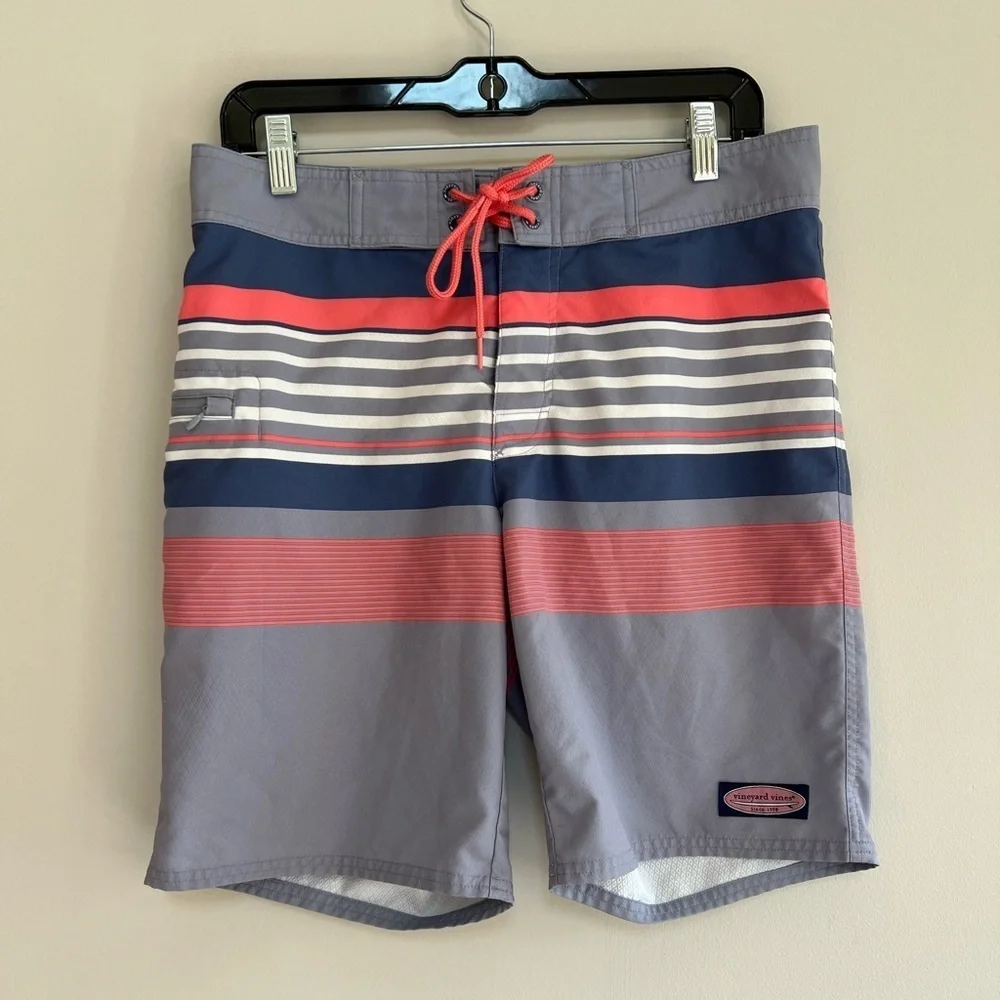 Vineyard Vines Men's Grey Striped Unlined Swim Board Shorts, size 30